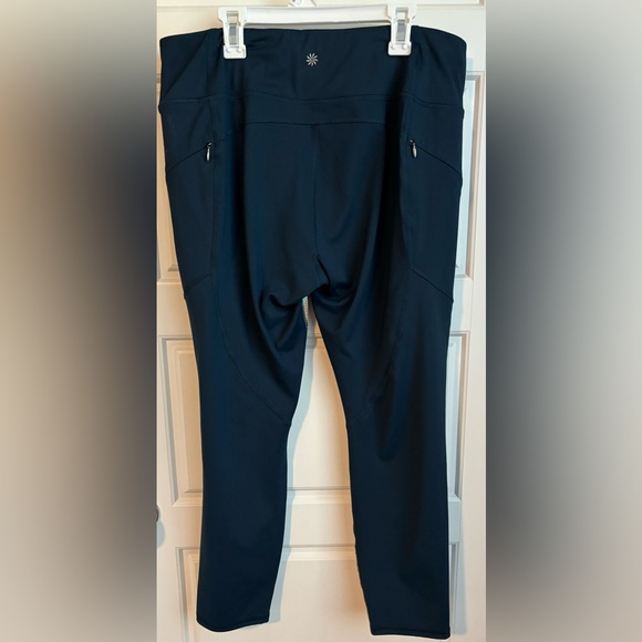 Athleta Oasis Leggings - Picture 3 of 3